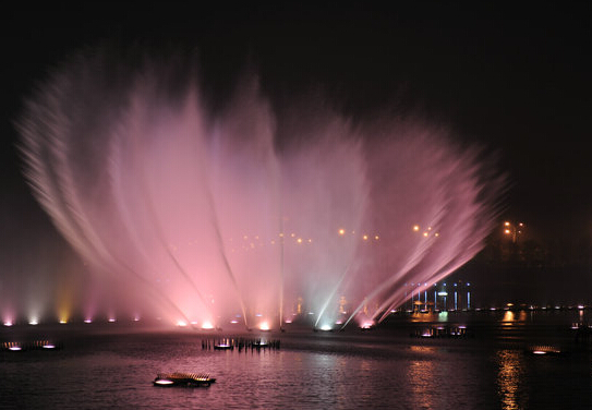 噴泉水景